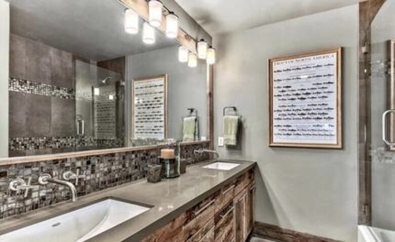 Award Winning Posh Truckee Ski Home by the Slopes - Truckee, California