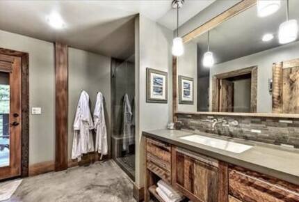 Award Winning Posh Truckee Ski Home by the Slopes - Truckee, California