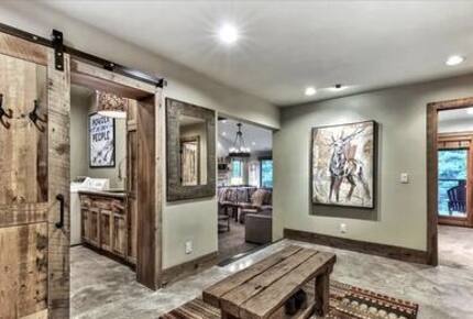 Award Winning Posh Truckee Ski Home by the Slopes - Truckee, California