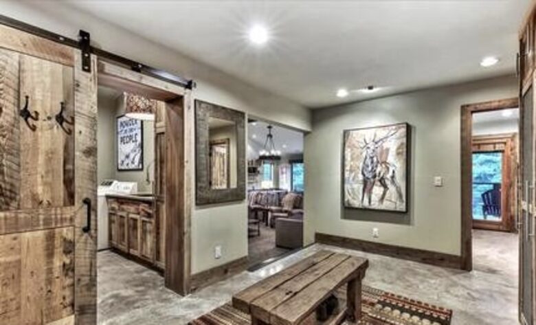 Award Winning Posh Truckee Ski Home by the Slopes - Truckee, California