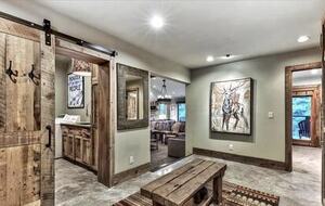Award Winning Posh Truckee Ski Home by the Slopes - Truckee, California