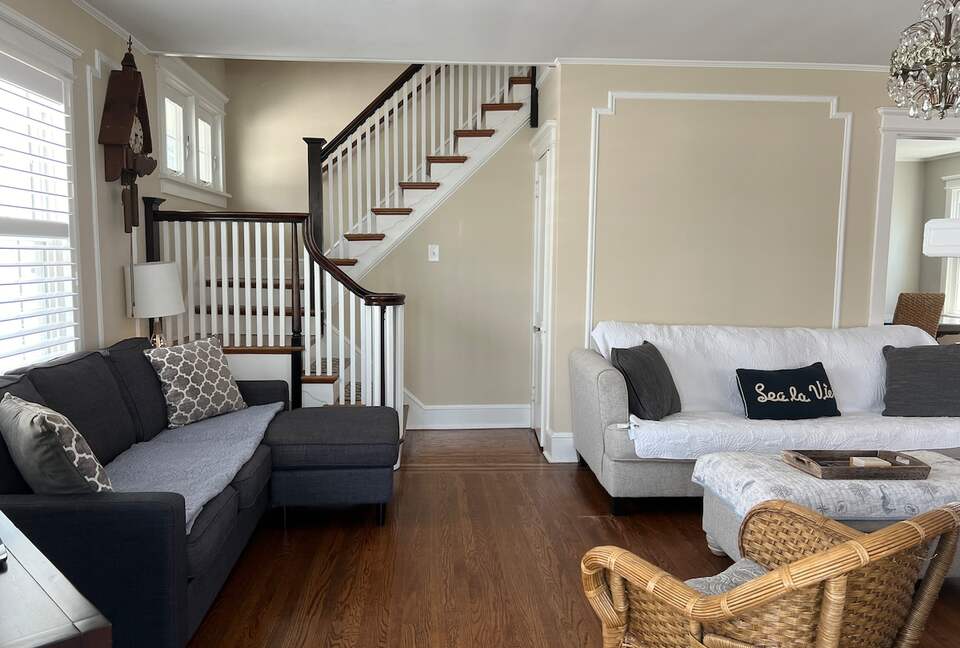 Charming Beach Home Dog Friendly with EV Charger - Margate City, New Jersey