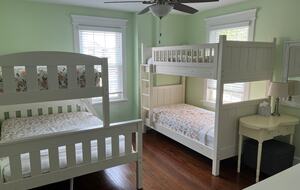 Charming Beach Home Dog Friendly with EV Charger - Margate City, New Jersey