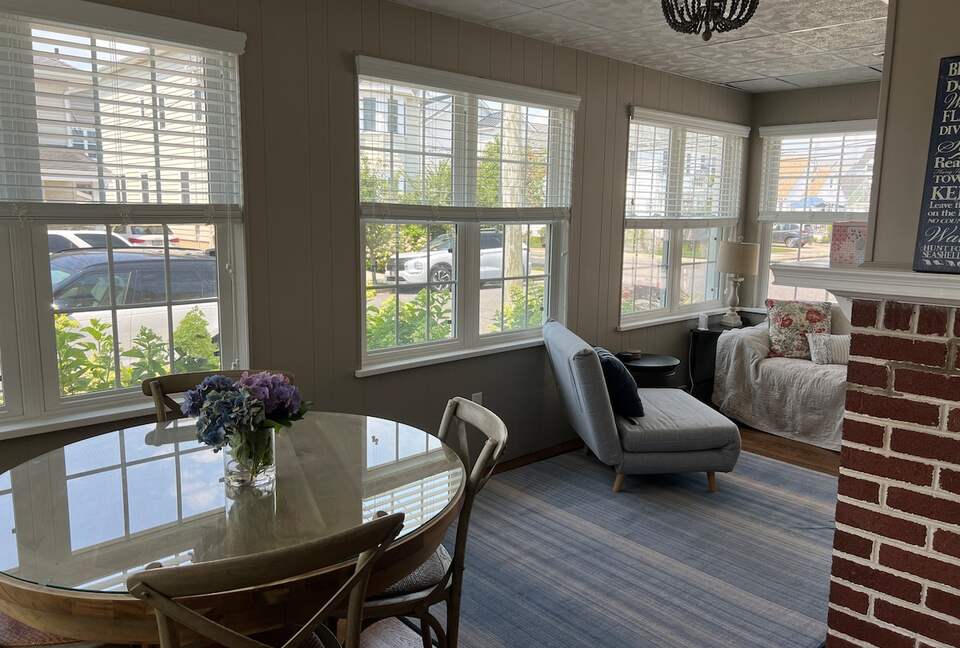 Charming Beach Home Dog Friendly with EV Charger - Margate City, New Jersey