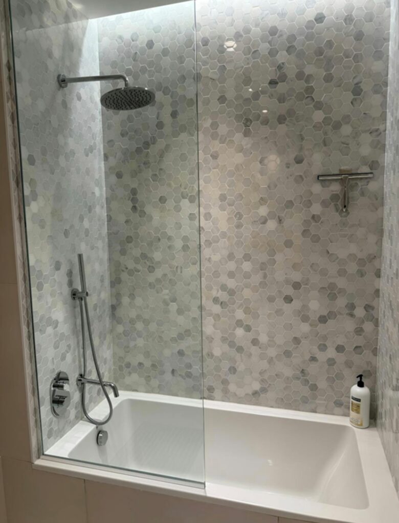 Chic Brooklyn Retreat with Skyline Views and a Private Rooftop Terrace - New York City, New York