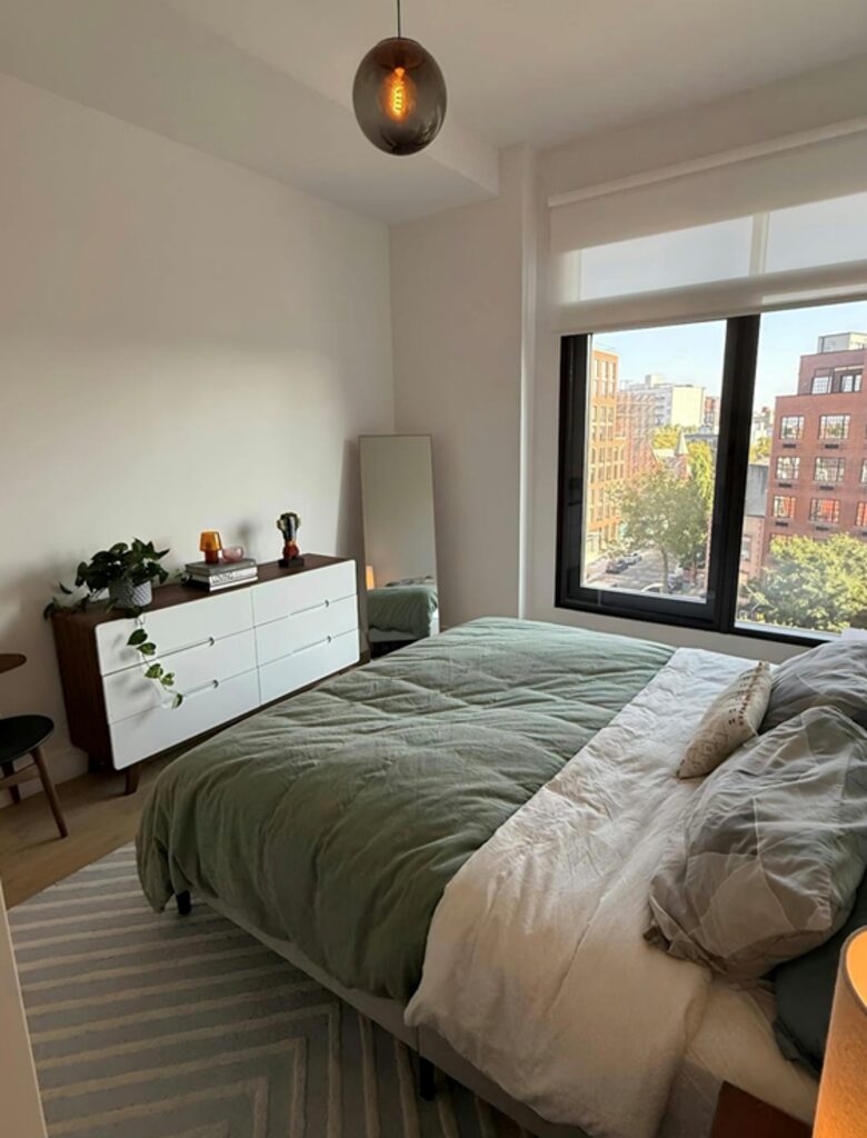 Chic Brooklyn Retreat with Skyline Views and a Private Rooftop Terrace - New York City, New York