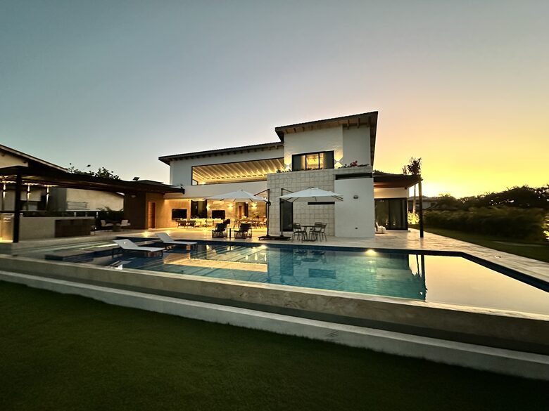 Modern Caribbean Retreat Near Polo Fields - La Romana, Dominican Republic