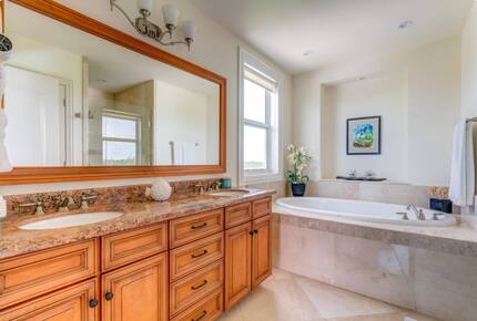 Luxury 3 Bedroom Beachfront Condo at the most desirable building in Cozumel. (The Landmark) - Cozumel, Mexico