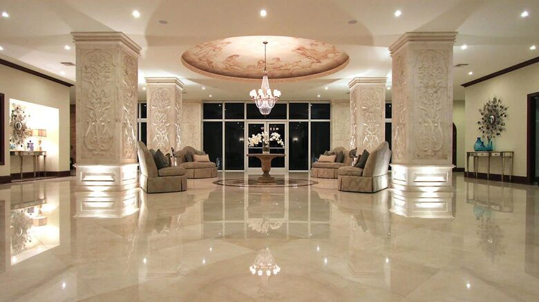 Luxury 3 Bedroom Beachfront Condo at the most desirable building in Cozumel. (The Landmark) - Cozumel, Mexico