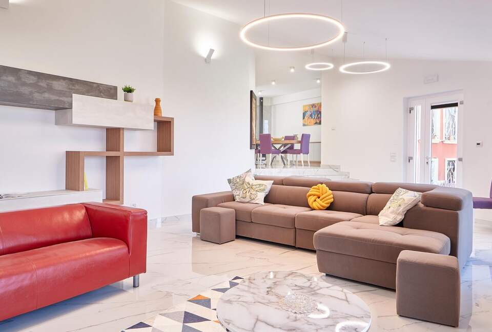 Refined Countryside Apartment Overlooking Capri - Altavilla Silentina, Italy