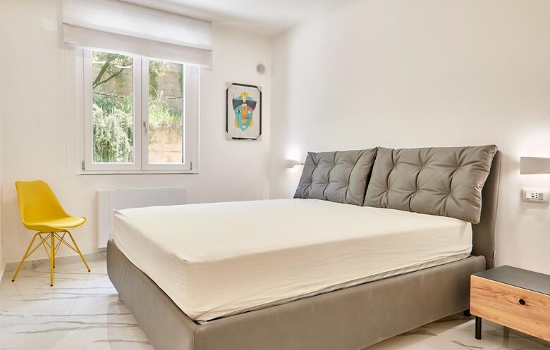 Refined Countryside Apartment Overlooking Capri - Altavilla Silentina, Italy