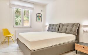 Refined Countryside Apartment Overlooking Capri - Altavilla Silentina, Italy