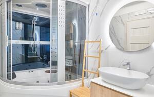 Refined Countryside Apartment Overlooking Capri - Altavilla Silentina, Italy