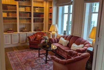 Your Own Boutique Hotel Overlooking Hedalsfjord - Skammestein, Norway