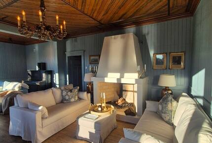 Your Own Boutique Hotel Overlooking Hedalsfjord - Skammestein, Norway