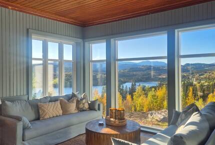 Your Own Boutique Hotel Overlooking Hedalsfjord - Skammestein, Norway