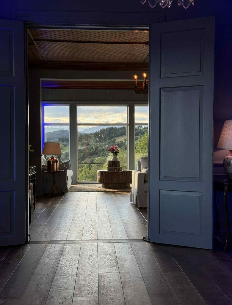 Your Own Boutique Hotel Overlooking Hedalsfjord - Skammestein, Norway