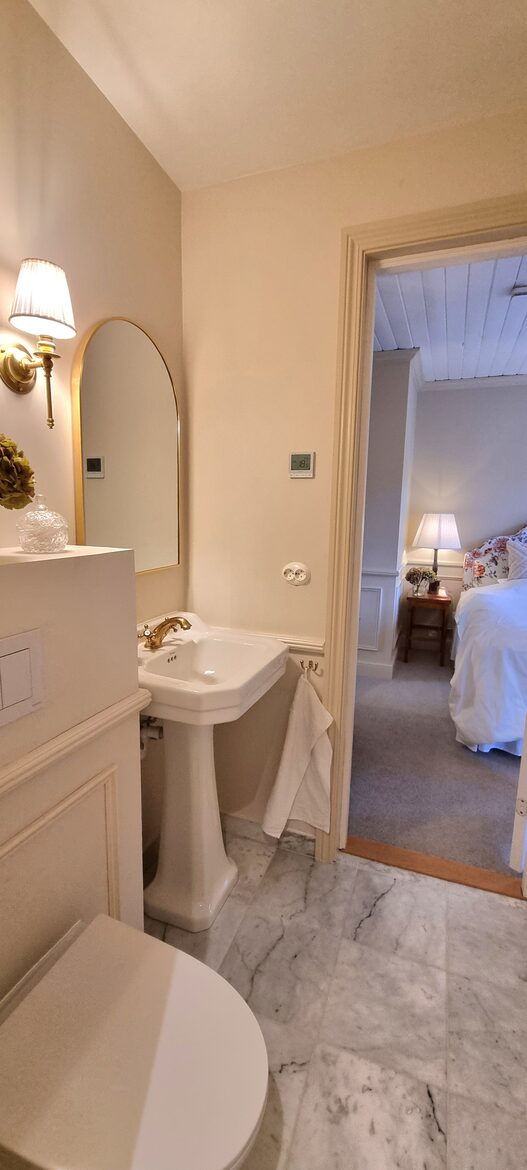 Your Own Boutique Hotel Overlooking Hedalsfjord - Skammestein, Norway