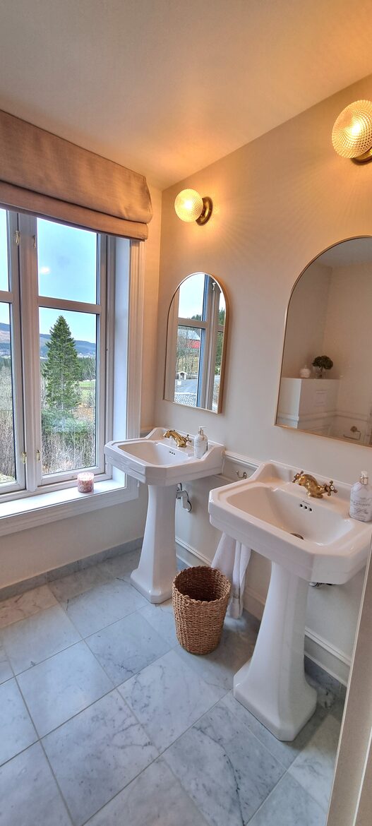 Your Own Boutique Hotel Overlooking Hedalsfjord - Skammestein, Norway