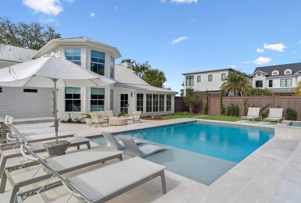 Marshfront Coastal Retreat on Saint Simons Island - Saint Simons Island, Georgia