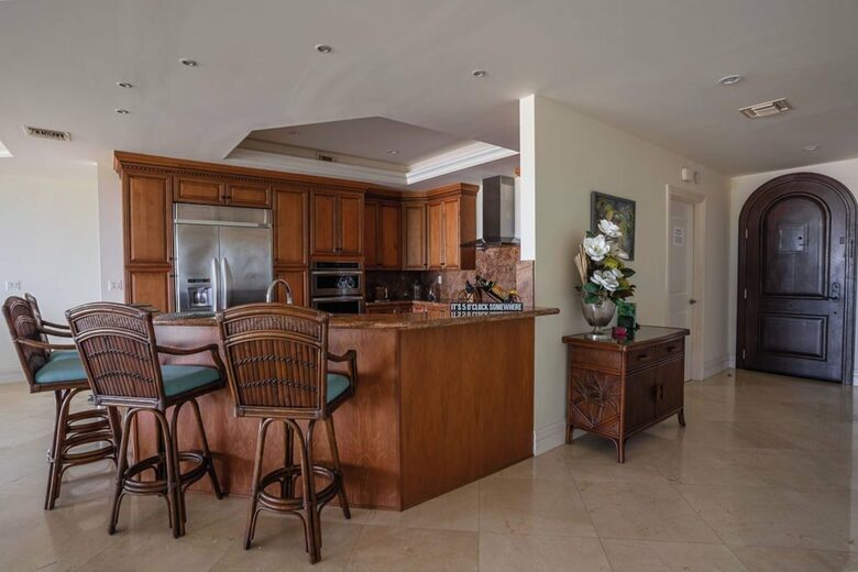 Luxury 3 Bedroom Beachfront Condo at the most desirable building in Cozumel. (The Landmark) - Cozumel, Mexico