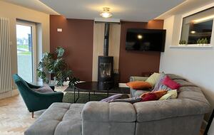 Inviting Seafront Escape on the Causeway Coast - Portrush, United Kingdom