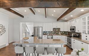 Bear Lake Grand Retreat | Stylish, Spacious, and Steps from the Water - Garden City, Utah