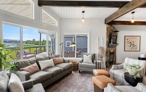 Bear Lake Grand Retreat | Stylish, Spacious, and Steps from the Water - Garden City, Utah