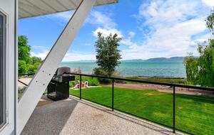 Bear Lake Grand Retreat | Stylish, Spacious, and Steps from the Water - Garden City, Utah