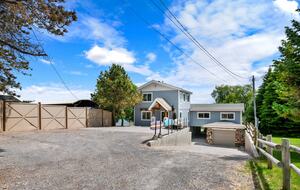 Bear Lake Grand Retreat | Stylish, Spacious, and Steps from the Water - Garden City, Utah