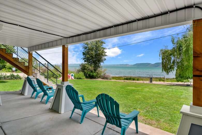 Bear Lake Grand Retreat | Stylish, Spacious, and Steps from the Water - Garden City, Utah