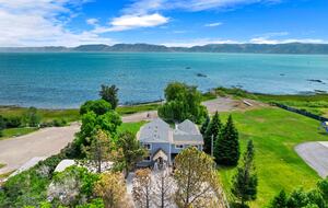 Bear Lake Grand Retreat | Stylish, Spacious, and Steps from the Water - Garden City, Utah