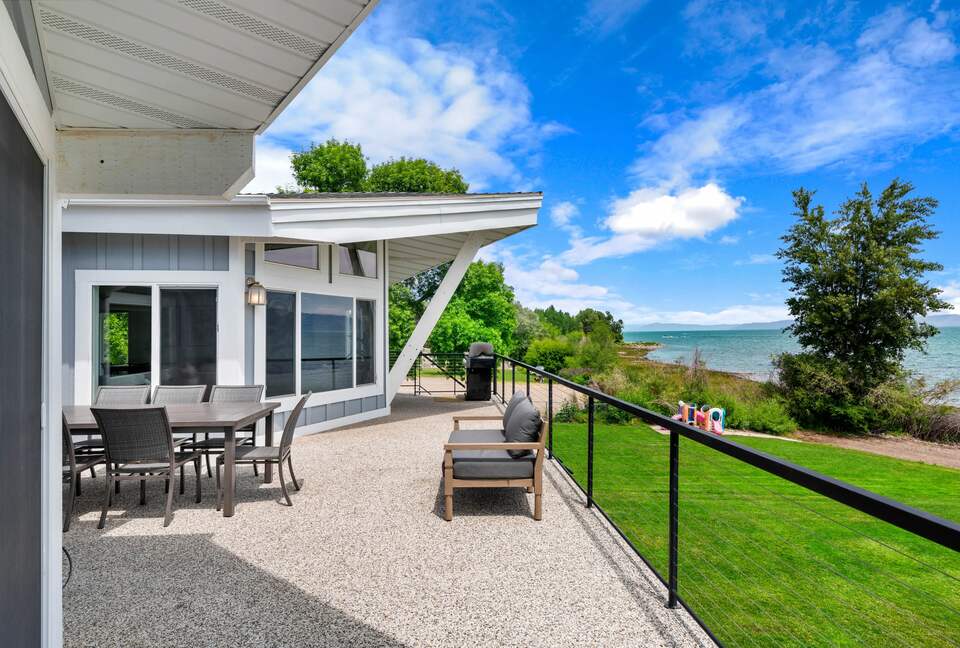 Bear Lake Grand Retreat | Stylish, Spacious, and Steps from the Water - Garden City, Utah