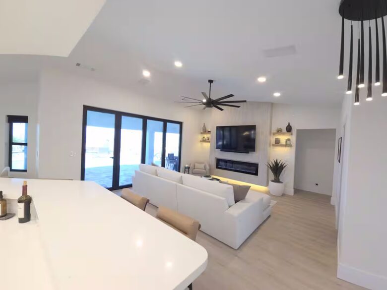 Lake View Hideaway - Lake Havasu City, Arizona