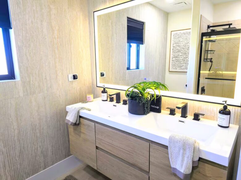 Lake View Hideaway - Lake Havasu City, Arizona