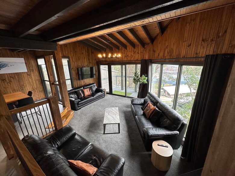 The ultimate mountain escape … for Snow or MTB... with Finnish Sauna - Falls Creek, Australia