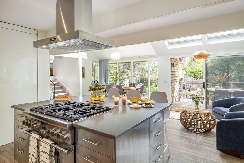 Spacious Multi-Level Boulder Retreat with Trail Access and Game Room - Boulder, Colorado