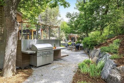 Spacious Multi-Level Boulder Retreat with Trail Access and Game Room - Boulder, Colorado