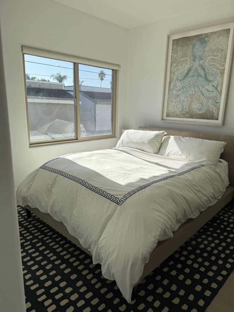 Second floor bedroom Queen