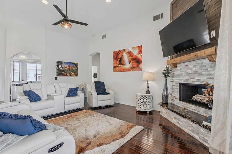 Luxury Desert Ranch Oasis Retreat - Phoenix, Arizona