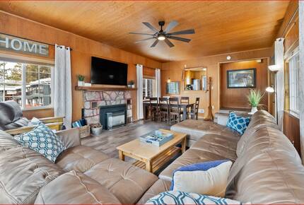 Walk-to-Heavenly Alpine Cabin - South Lake Tahoe, California