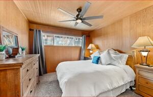 Walk-to-Heavenly Alpine Cabin - South Lake Tahoe, California