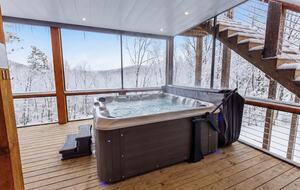 Cozy Modern Cabin for the Perfect Winter Getaway - Mineral Bluff, Georgia