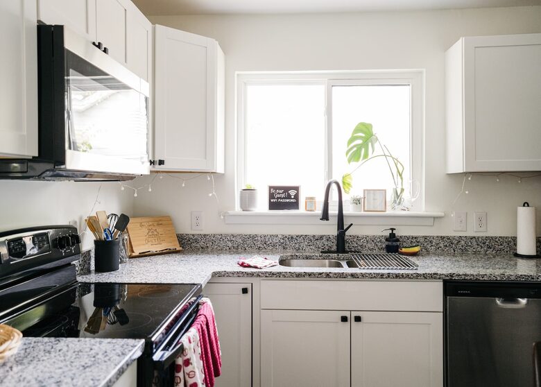 Peaceful Charlotte Getaway Close to the City - Charlotte, North Carolina